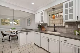 826 Cherlynne Dr, Cedar Hill, TX 75104 - Photo 9