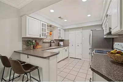 826 Cherlynne Drive, Cedar Hill, TX 75104 - Photo 11