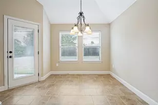 215 Newcastle St, Waxahachie, TX 75165 - Photo 13