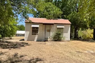 312 Alexander Ln, Bridgeport, TX 76426 - Photo 21