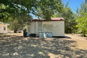 312 Alexander Ln, Bridgeport, TX 76426 - Photo 19