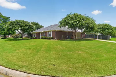 145 48th Street SE, Paris, TX 75462 - Photo 1