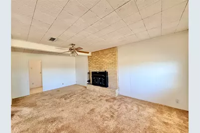 649 McCartney Lane, Tye, TX 79563 - Photo 7