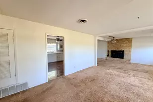 649 McCartney Ln, Tye, TX 79563 - Photo 5
