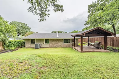 303 Shelmar Drive, Euless, TX 76039 - Photo 37