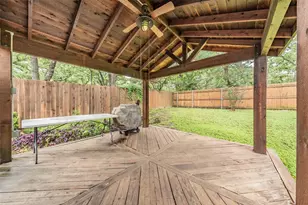 303 Shelmar Dr, Euless, TX 76039 - Photo 33