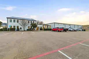 304 Progress Dr, Sherman, TX 75092 - Photo 1