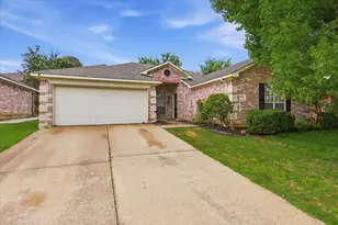 5002 Bayberry Dr, Arlington, TX 76017 - Photo 1