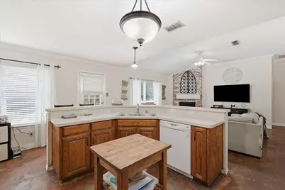 5002 Bayberry Drive, Arlington, TX 76017 - Photo 17