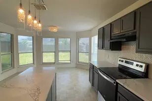 825 Forest Heights Dr, Fort Worth, TX 76036 - Photo 11