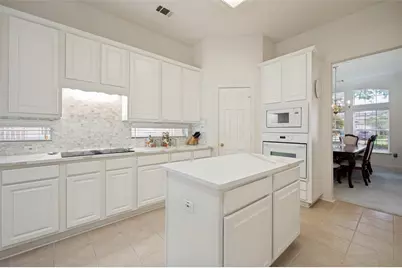 2806 Mayfair Lane, McKinney, TX 75071 - Photo 3