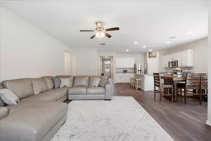 8993 Fair Oaks Dr, Providence Village, TX 76227 - Photo 11
