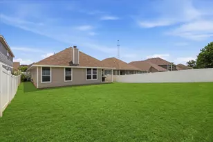 8993 Fair Oaks Dr, Providence Village, TX 76227 - Photo 29