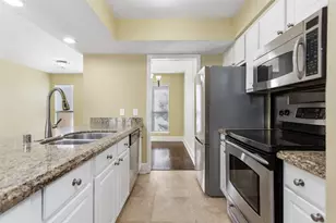 5904 Sandhurst Ln, Dallas, TX 75206 - Photo 9