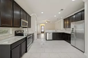 16028 Crosslake Ct, Prosper, TX 75078 - Photo 9