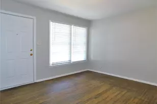 2212 Denison St, Denton, TX 76201 - Photo 3