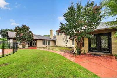 14126 Brookridge Circle, Dallas, TX 75254 - Photo 33