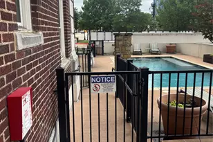 329 E Colorado Blvd, Dallas, TX 75203 - Photo 33