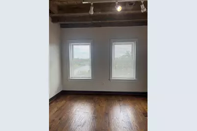 329 E Colorado Boulevard #404, Dallas, TX 75203 - Photo 17