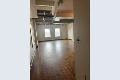 329 E Colorado Boulevard #404, Dallas, TX 75203 - Photo 3