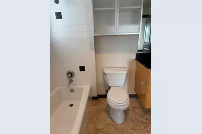 329 E Colorado Boulevard #404, Dallas, TX 75203 - Photo 21