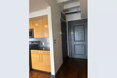 329 E Colorado Boulevard #404, Dallas, TX 75203 - Photo 11
