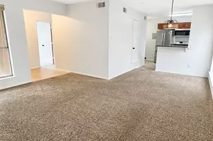 705 Gregg St, Denton, TX 76201 - Photo 3