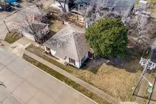 7691 Maple St, Frisco, TX 75033 - Photo 11