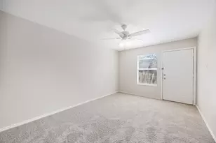 303 Kings Way Dr, Mansfield, TX 76063 - Photo 11