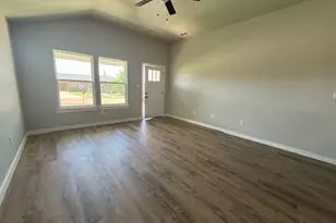 970 Minda St, Abilene, TX 79602 - Photo 3