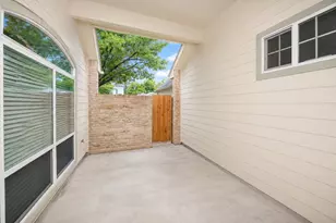 3332 W 4th St, Fort Worth, TX 76107 - Photo 35