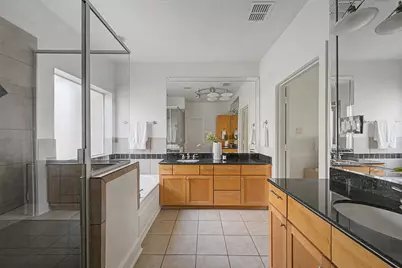 2702 Floyd Street, Dallas, TX 75204 - Photo 9