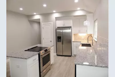 608 E College Street #610, Sherman, TX 75090 - Photo 5