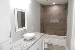 608 E College St, Sherman, TX 75090 - Photo 15