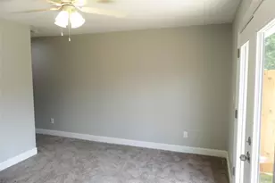 608 E College St, Sherman, TX 75090 - Photo 13