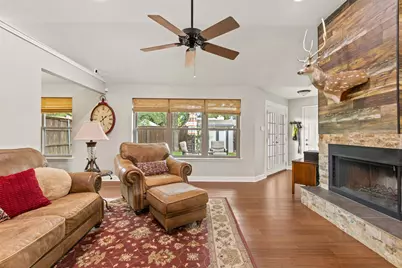 648 Thompson Drive, Coppell, TX 75019 - Photo 7