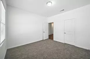1637 Escondido Dr, Fort Worth, TX 76052 - Photo 3