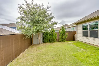 7529 Pleasant Oaks Street, Fort Worth, TX 76120 - Photo 37