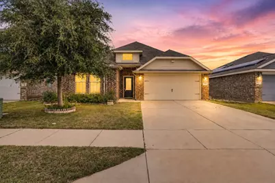 7529 Pleasant Oaks Street, Fort Worth, TX 76120 - Photo 1