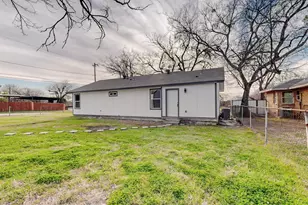 2802 N Masters Dr, Dallas, TX 75227 - Photo 31