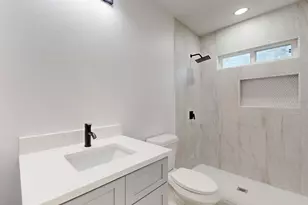 2802 N Masters Dr, Dallas, TX 75227 - Photo 21