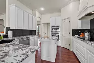 120 Kristin Dr, Aledo, TX 76008 - Photo 3