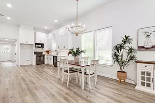 904 S Anglin St, Cleburne, TX 76031 - Photo 11