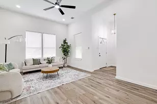 904 S Anglin St, Cleburne, TX 76031 - Photo 7