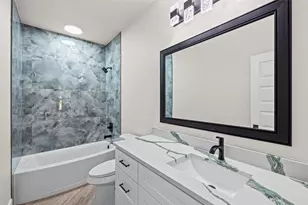 2408 Creek Dr, Granbury, TX 76048 - Photo 19