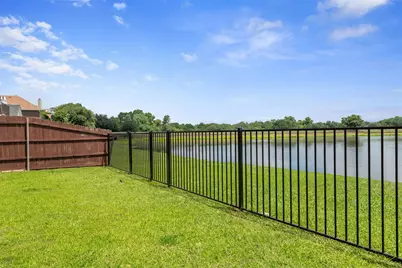 2212 Lakeshore Drive, Flower Mound, TX 75028 - Photo 19