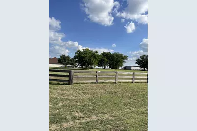 000 High Meadows Court, Decatur, TX 76234 - Photo 3