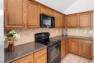 135 Springtree Street, Denton, TX 76209 - Photo 7