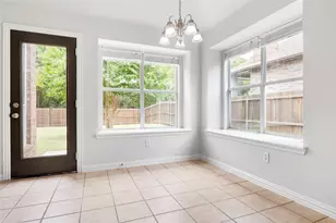 135 Springtree St, Denton, TX 76209 - Photo 9