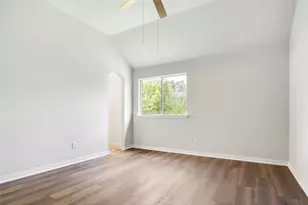 135 Springtree St, Denton, TX 76209 - Photo 21